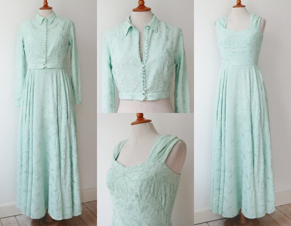mint green dress and jacket Blazer Dress Mint Green Sleeveless Dress Ways To Wear A Midi Dress Chic  Midi Dress Looks