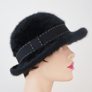 Kangol Design England - Etsy display picture 3