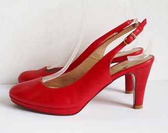 Red Vtg. Leather Slingback Pumps // Lodi // Size 39 // Made In Spain