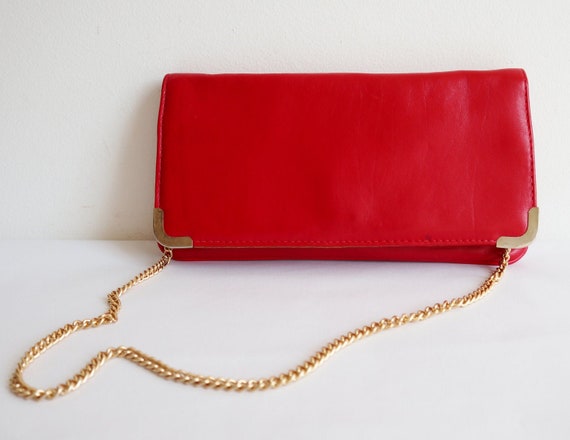 Red 80s Vintage Bag // Golden Chain Handle And Edg