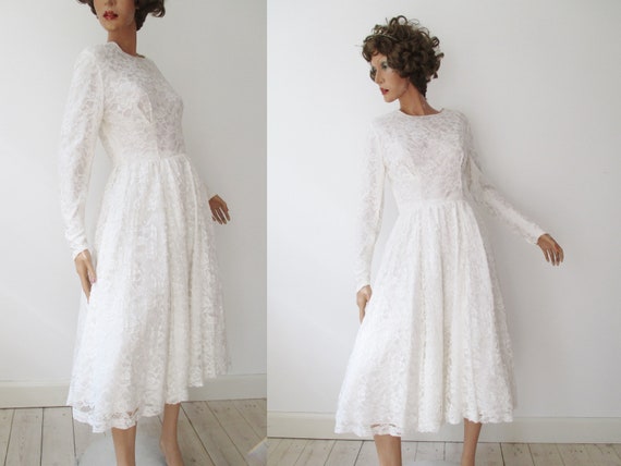 Very Beautiful White 50s 60s Vintage Lace Dress /… - image 10
