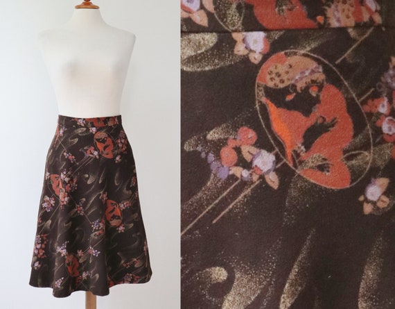 Brown 70s Vtg. A-Line Velvet Skirt // Novelty Print In Brown Coral Beige & Purple // Womenss Head/Floral Print // 100% Cotton // Size 38