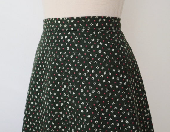 Green 70s Vtg. Skirt With Pink Dots And White Ede… - image 8