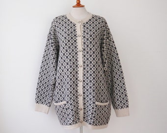 Ivory Black 90s Vtg. Knit Cardigan With Silver Buttons // Faroese Design // Wool Cardigan // Size 3XL