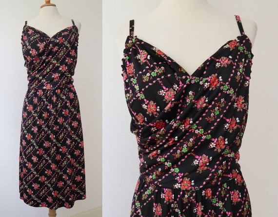 Black 70s Vintage Summer Strap Dress // Pink Green