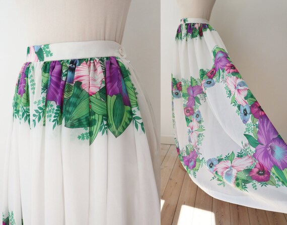 Gorgeous White 70s Vtg. Maxi Skirt With Bright Co… - image 3