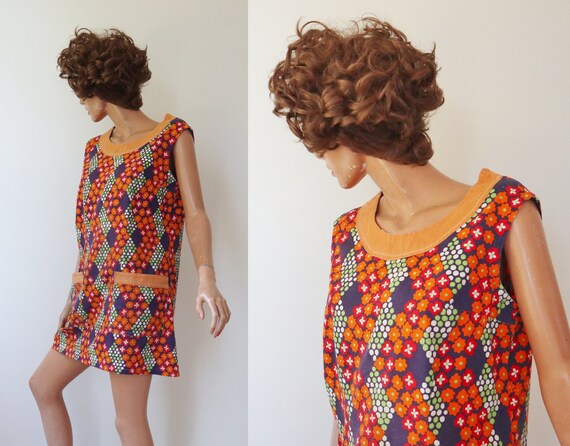 Blue 70s Vtg. Dress/Top With Bright Colored Print… - image 6