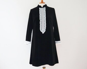 Classic Black GIVENCHY Wool Vtg. Dress With Velvet Bows