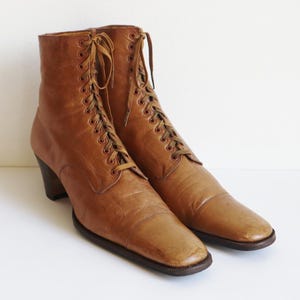 Camel Brown Edwardian Vintage Lace Up Leather Boots // Steampunk // Size 39