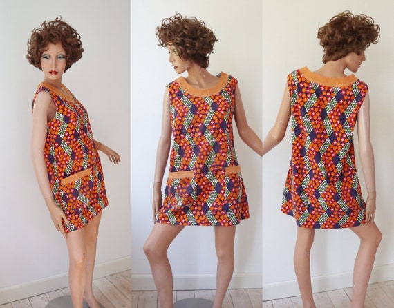 Blue 70s Vtg. Dress/Top With Bright Colored Print… - image 2