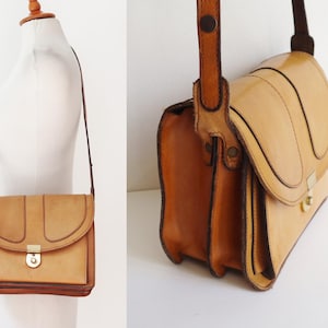 70s Tan Leather Bag With Key // Lady F. // Shoulder/Crossbody Bag // Made In Denmark