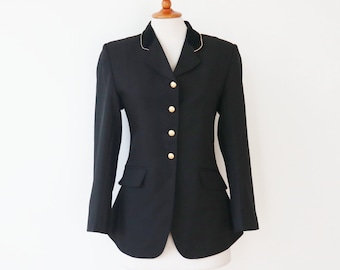Black Fitted Vtg. Riding Jacket With Velvet Collar // Hoffmeier // Golden Buttons/Ribbon // Size 32