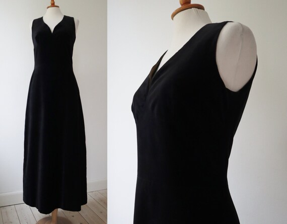 Black 70s Velvet Maxi Dress // Cotton // Size 40