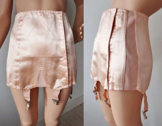 50s Delicate Pink High Waisted DEADSTOCK Vtg. Girdle With Suspenders // Fox  Original in Box // Stiffners // Size 72 // Made in Sweden 