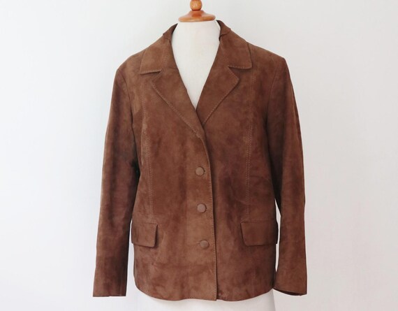 Classic Camel Brown  60s Vtg. Suede Jacket // Womes Jacket With Stitching & Front Pockets  // Size M