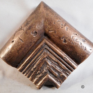 Bronze Chair Rail Out Corner
