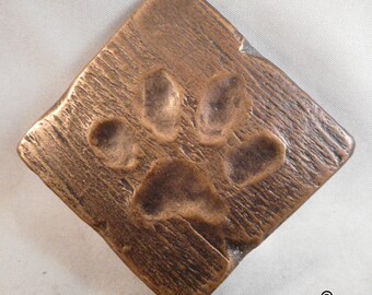 Puppy Paws Decorative Dot (Bronze)