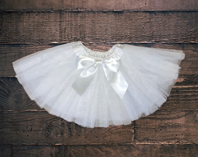White infant or toddler tutu with white satin removable or interchangeable bow / white tutu / cake smash tutu / Christmas tutu / baptism