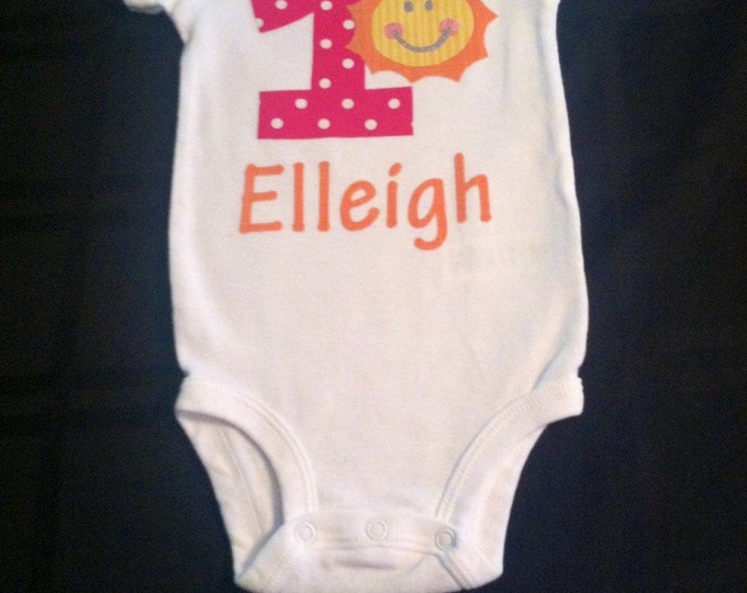 You Are My Sunshine First Birthday Outfit! / 1st Birthday / Sunshine Birthday / Sun Outfit / Baby Girl Birthday / Personalized Birthday