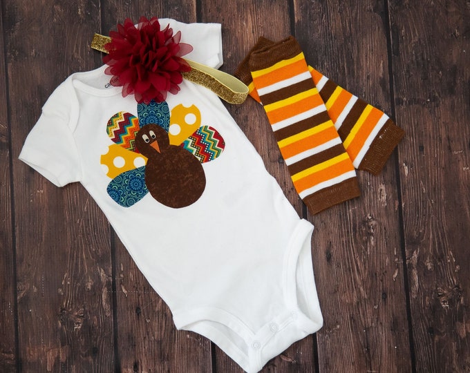 Thanksgiving Turkey 3 Piece Outfit for baby girl! Baby Thanksgiving Bodysuit / Baby Girl Thanksgiving Bodysuit, Headband, Leg Warmers
