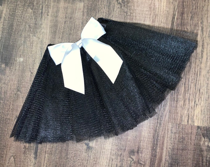 Black infant or toddler tutu with white removable or interchangeable bow / black and white baby tutu / Halloween tutu / black tutu