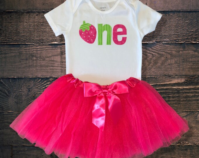 Berry Sweet One Strawberry 1st Birthday Bodysuit and Tutu Outfit Set! Pink and Green one First Birthday Outfit / pink strawberry baby tutu