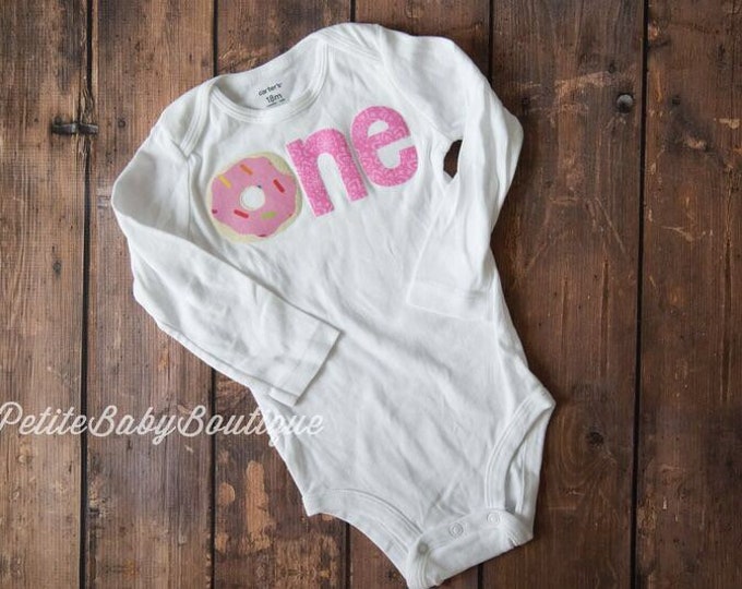 Donut grow up / donut first birthday. Pink sprinkle donut one First Birthday Outfit! Doughnut first birthday / Donut 1st birthday / Doughnut