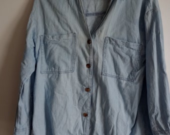Casual Light blue denim shirt with pockets / Boho/ relaxed / throw on