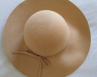 Classic authentic Boho Beige / sand woollen floppy hat with bow detail / glamorous / Bardot / beach / 70's / festival / handcrafted