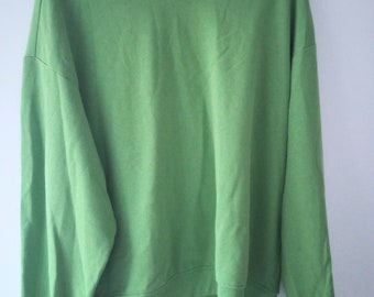 Cute green sweatshirt/ jumper / lounge wear/ size medium