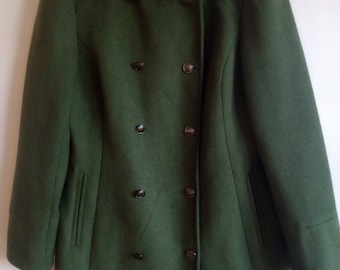 Green button wool coat with pockets