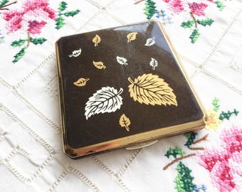 Vintage Stratton Countess Powder Compact, 1960s Autumn Leaves design, Bevelled Mirror
