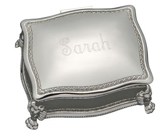 Custom Silver Jewelry Box Engraved free jewelry Accessories Bridesmaids Maid of Honor Mother's Day Valentine’s Day