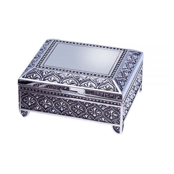 Custom Jewelry Box Ornate Silver Engraved free jewelry Accessories Bridesmaids Maid of Honor Mother's Day Valentine’s Day