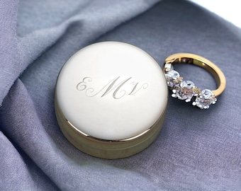 Custom Engraved Round Jewelry Box: Shiny Silver Keepsake