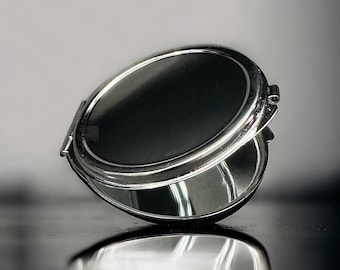 Custom compact mirror round