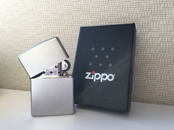 Genuine Zippo classic brushed chrome windproof Lighter CASE ONLY No  Insert/Box