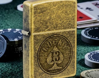 Personalisiertes Lucky 13 Antikes Messing Zippo Feuerzeug: Personalisiertes winddichtes Geschenk