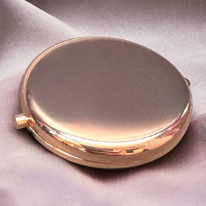 Custom round compact mirror rose gold color engraved free for weddings bridal party gift cute gift for mom sister image 4