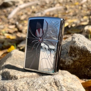Custom Chrome Spider Zippo-aansteker Hoogglans Gepersonaliseerde Gratis Verjaardagscadeau Bruidsjonkers Bruiloft Vaderdag Afstuderen