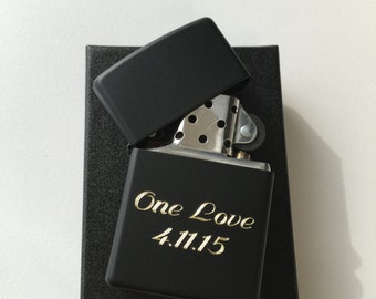Gegraveerde zwarte matte zippo-aansteker: gepersonaliseerd cadeau