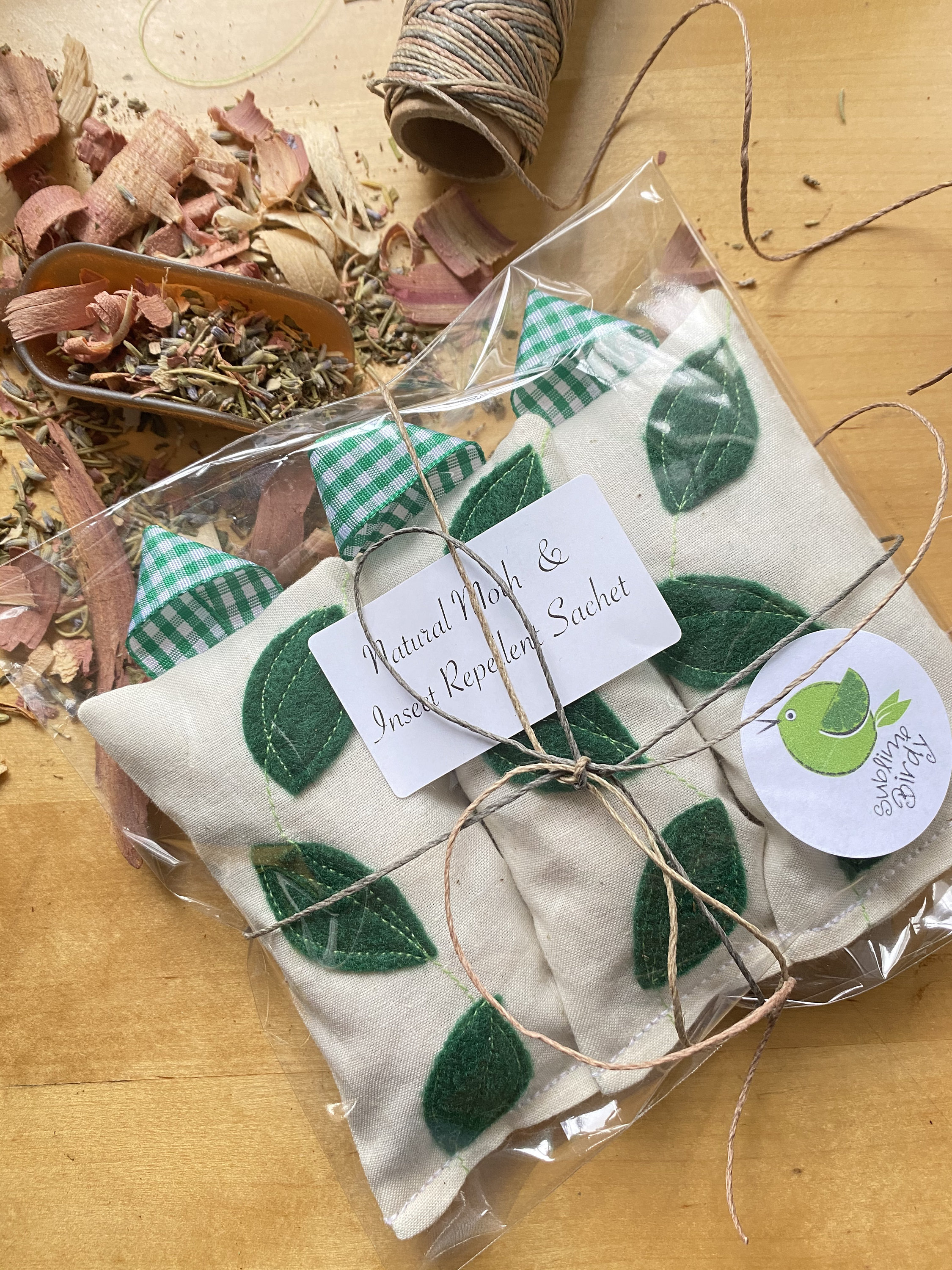 Natural Moth & Insect Repellent Sachets, Moth Ball, Cedar, insect det…