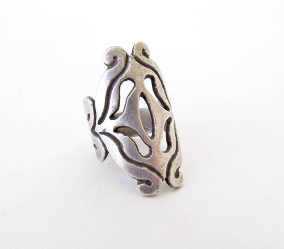 Vintage Sterling Silver Scroll Ring: Rustic Medieval Statement Jewelry View 3