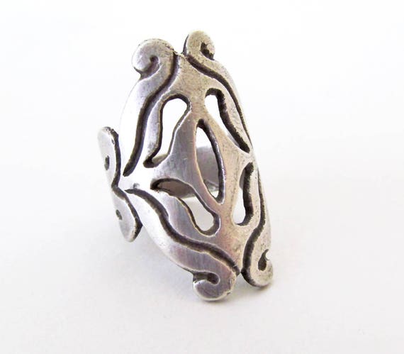 Vintage Sterling Silver Scroll Ring: Rustic Medieval Statement Jewelry