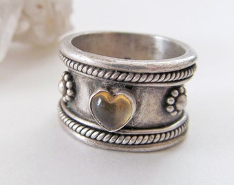 Sterling Silver Band Ring with Heart Shaped Smoky Quartz Gemstone, Unique Vintage Rings for Women Size 7,  Gemstone Heart Ring