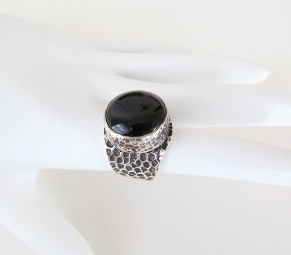 Thick Hammered Sterling Silver Ring with Black On… - image 8