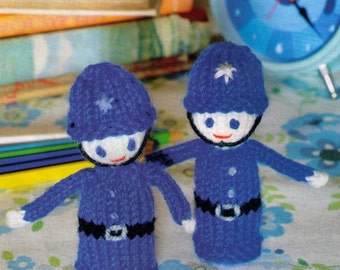 ENGLaND BRITIsH POLIcE BObbY FINgEr PUpPet ToYs TEACHeR ReSource 10 CMs 4 InCh 8 PLy WOoL-GIfTs Knitting KNITTy PATTERNs DESIGNs Pdf Instant