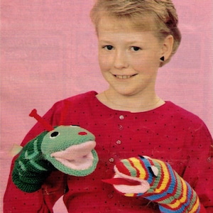 Vintage 1970s HISSInG SYD SNaKE & CaLvin Caterpillar GLoVe PUPPeTs TOYs -Adorable -UNiSex 25 Cm's Tall- 8 Ply - Knitting Pdf Instant Pattern