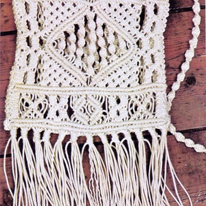 VINtAGE MACRAME RETRo LIFESTyLE 70'S HIPPy SHOULDeR TRENDy DATe Bag Size 21 CMs WIDe FRInGe NYLoN TWINe-MACRAMe Pattern PdF INSTANt DOWNlOAd