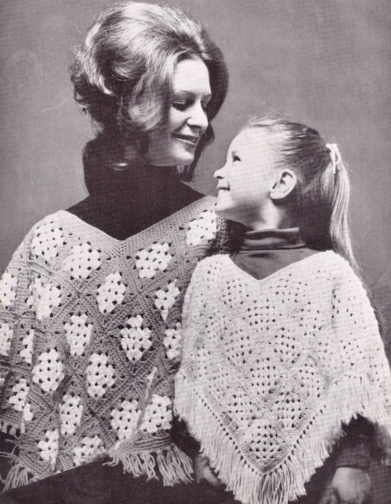 ViNTAGE 1960s ReTRO WOMeN'S & CHiLds SQuAre FaMily PoNcho WinTer VNeCk 4 DESiGns-4 Or 8Ply wOol- Gift - Crochet Pattern PdF Instant Download